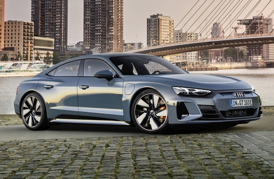 Audi e-tron GT quattro
